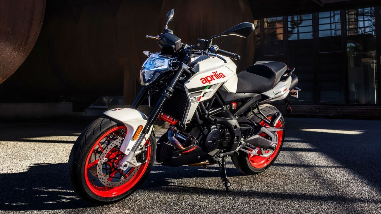 Aprilia Shiver 900