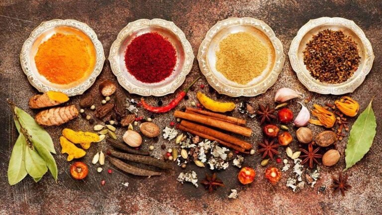 हल्दी के चमत्कारी फायदे जानें