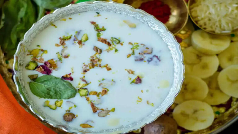 सावन में ऐसे बनाएं पंचामृत, भोलेनाथ की कृपा होगी बरसों तक बनी रहेगी!