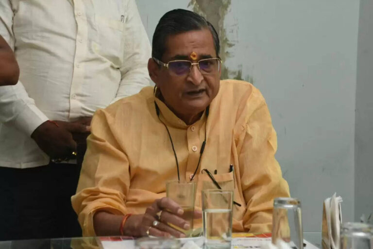 डॉक्टरों पर हमला करने वालों को भेजो जेल