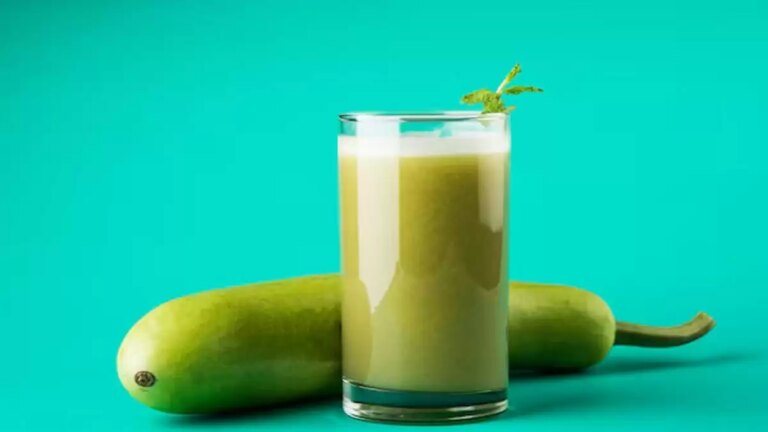 रोज सुबह लौकी का जूस पीने के चमत्कारी फायदे, नंबर 3 हैरान कर देगा!